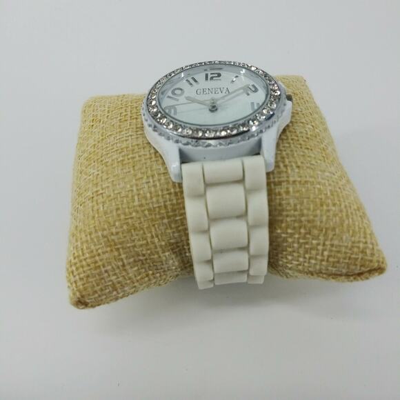 Geneva Rhinestone Wristwatch Women's Silicone Jelly Rubber Watch Circle Round - Picture 10 of 12